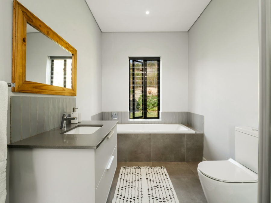 4 Bedroom Property for Sale in Simola Western Cape